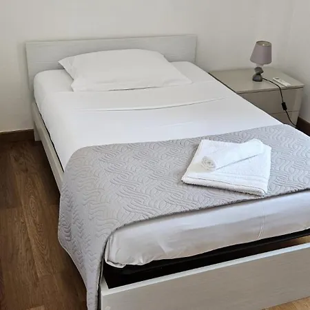 House Apartman